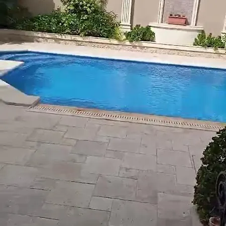Villa Anto! *